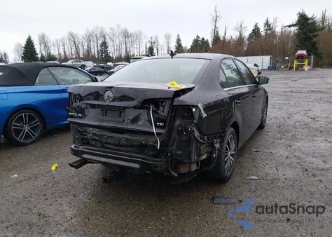 2017 Volkswagen Jetta 1.4T Se z USA, uszkodzony, nr VIN 3VWDB7AJ6HM267547